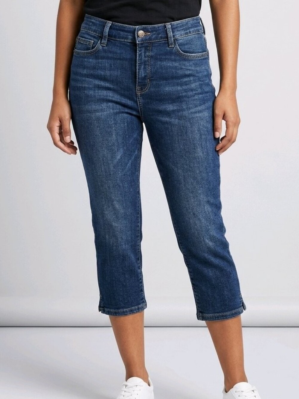 St. John's Bay Dark Blue Straight Leg Capri Jeans